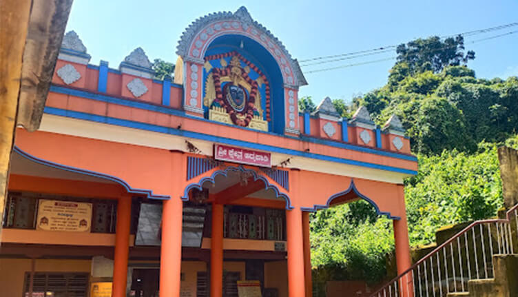 Famous Astrologer in Badagayedapadavu